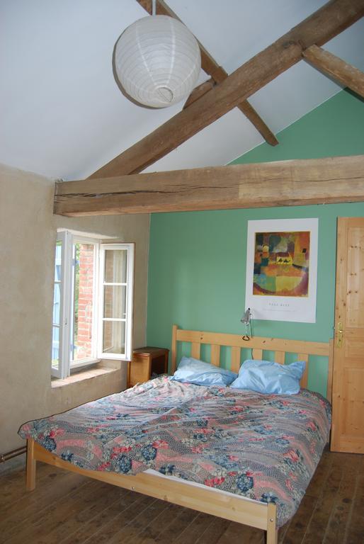 Villa La Brionniere Aizenay Habitación foto